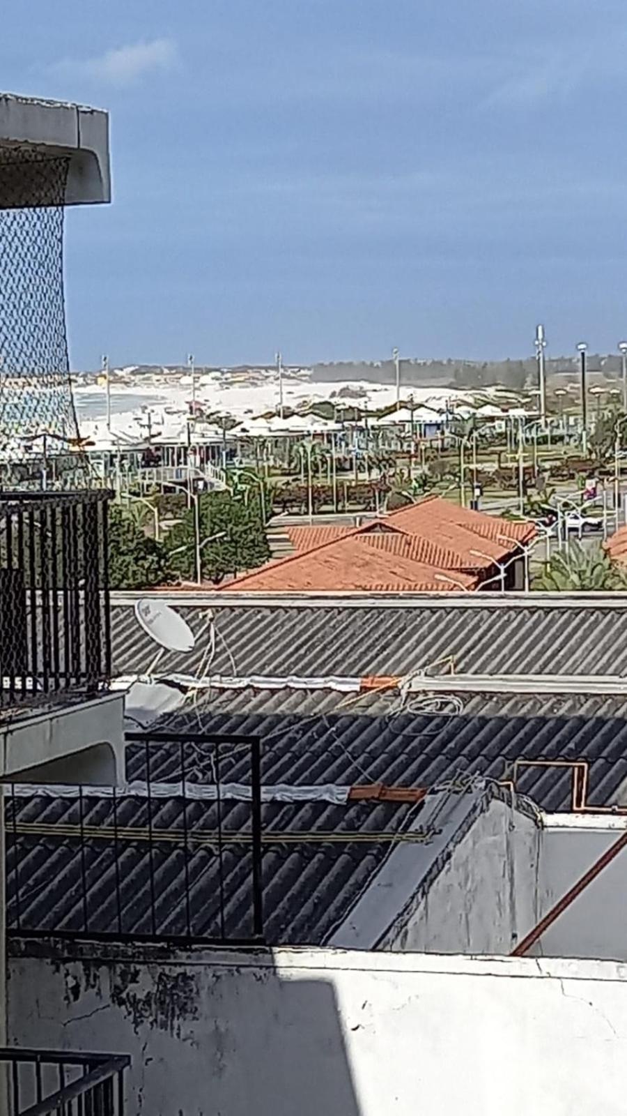 A 50M Da Praia Do Forte Em Cabo Frío Exterior foto